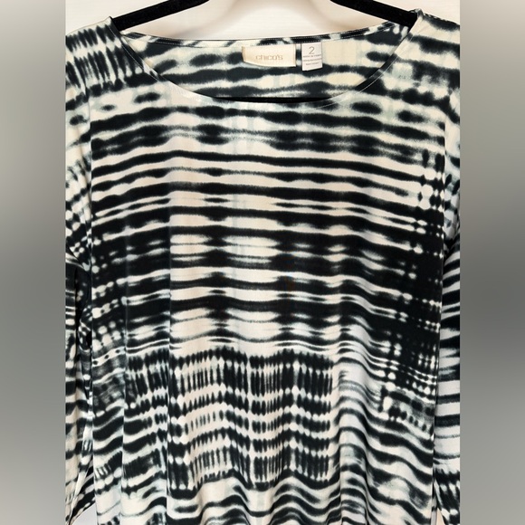 Chico’s Women’s Black & White Beautiful Blouse ~ Size 2 - Picture 4 of 11